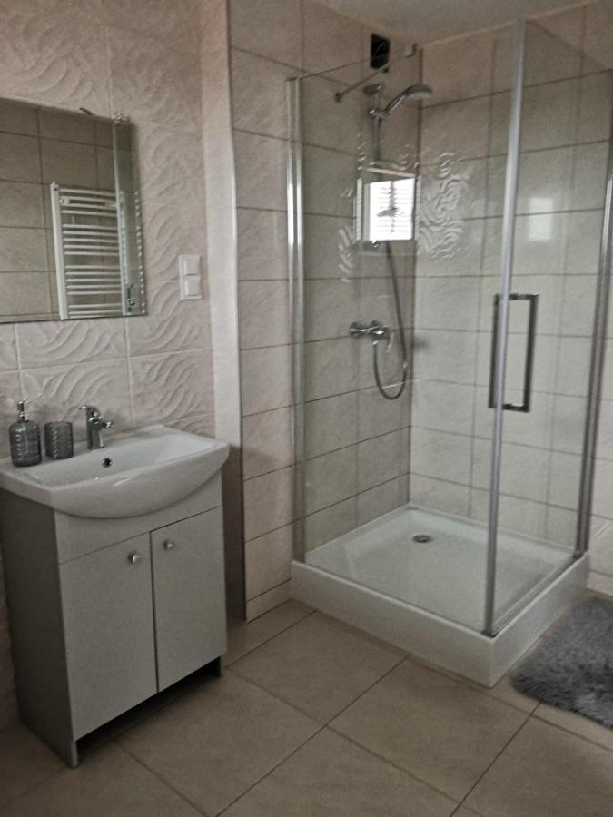 Апартаменти Malinowa 36 Хойніце